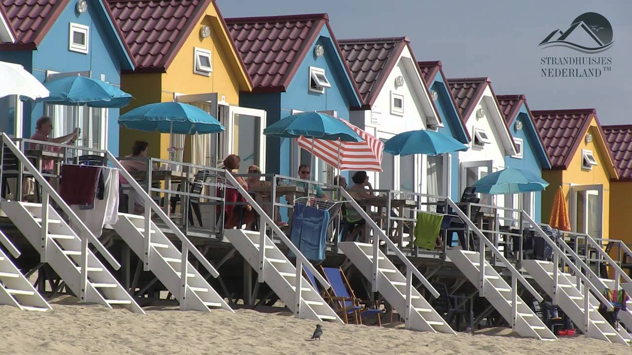 Strandhuisjes Nederland™. Over strandhuisje huren of kopen als bijzondere overnachtingen aan zee.