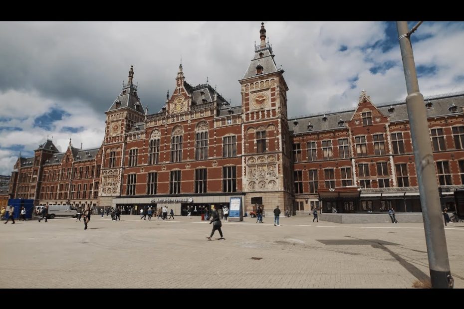 Arriving in Amsterdam: a step-by-step guide | University of Amsterdam